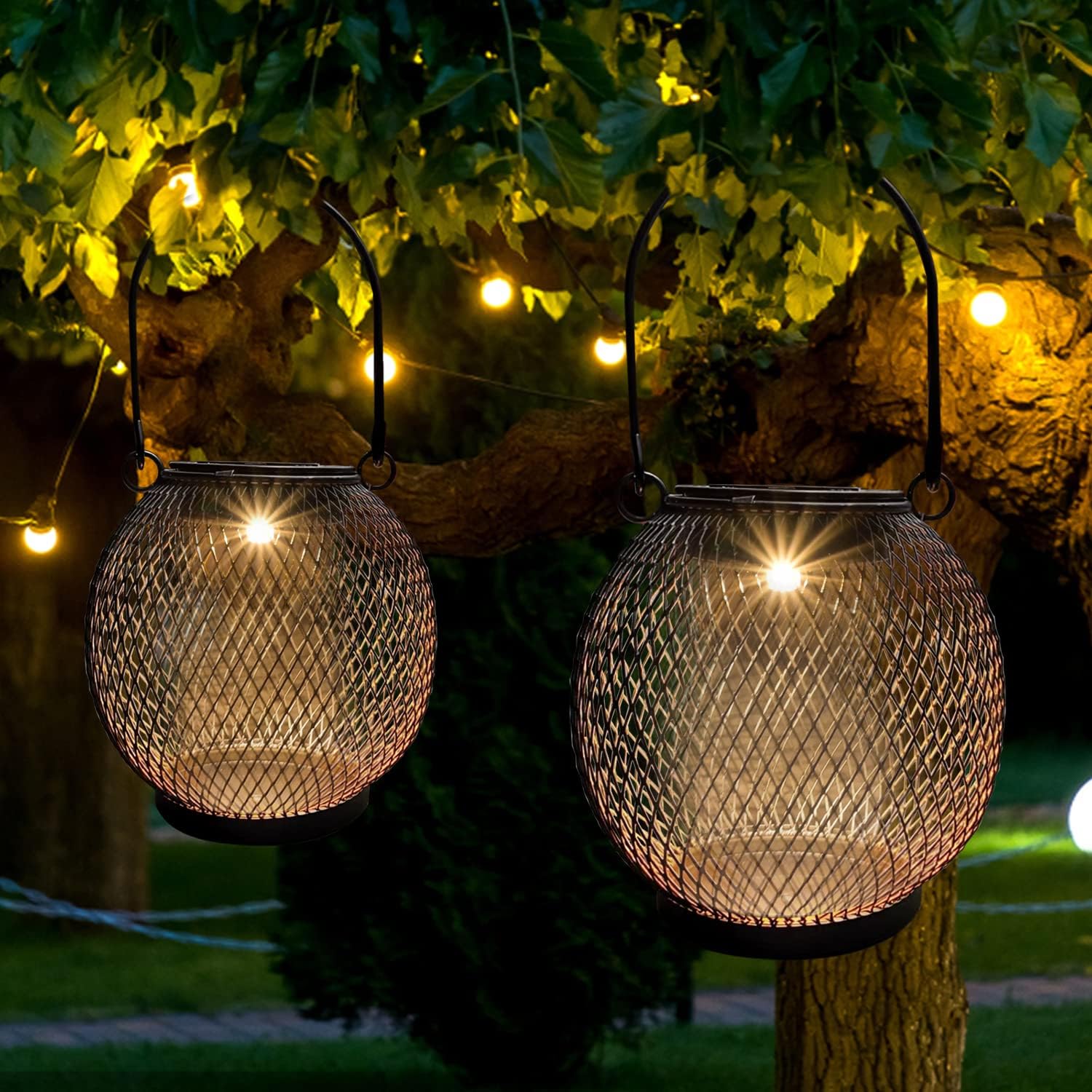 Rodonn™ SolarGlow Lantern – Decorative Outdoor Solar Lights